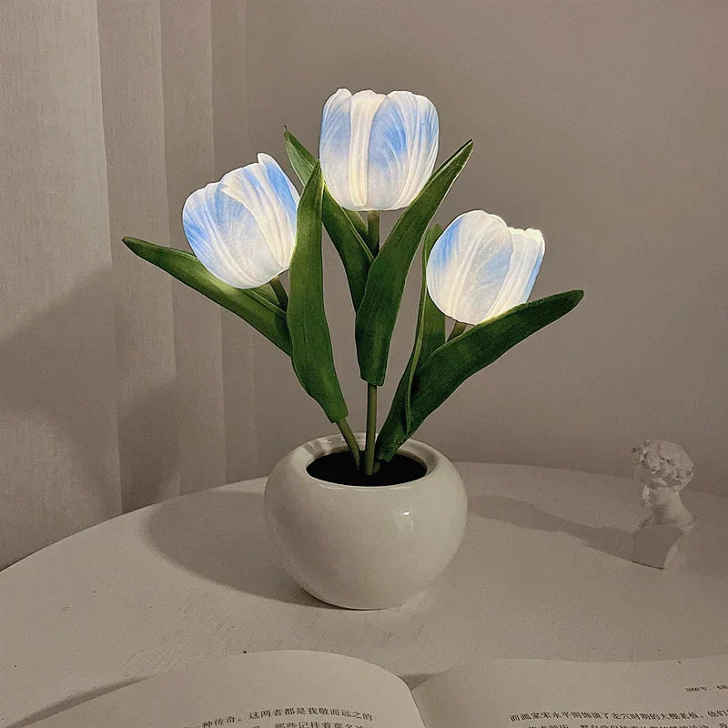 Blue Tulip Dreamlight Lamp