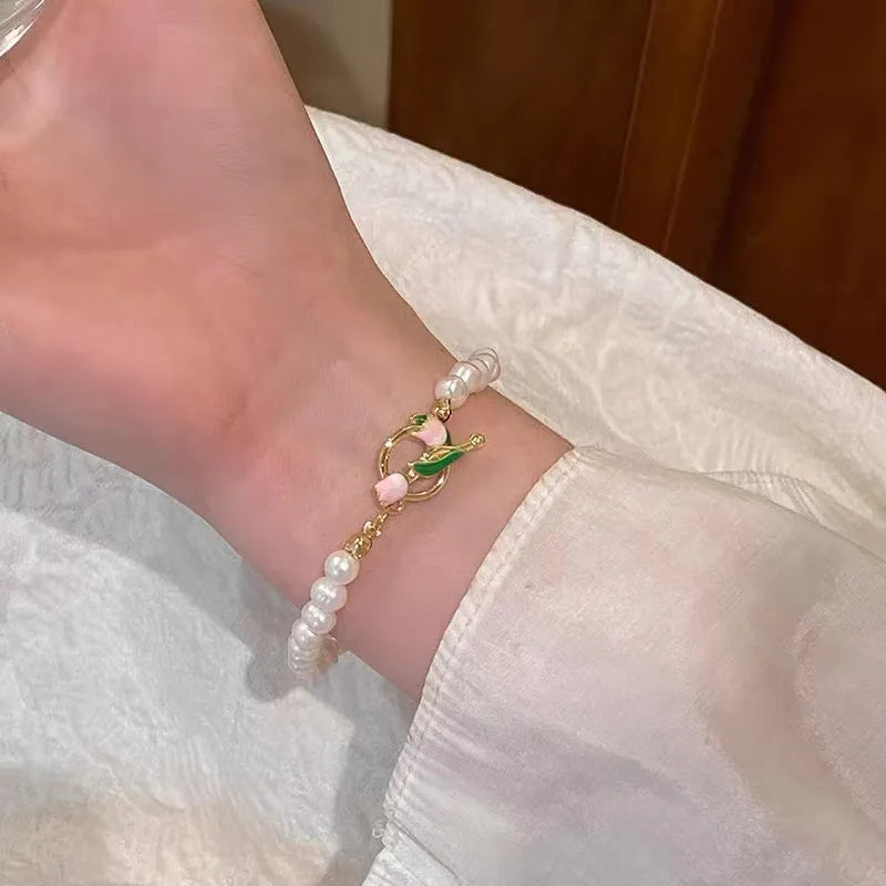 Tulip Pearl Bracelet